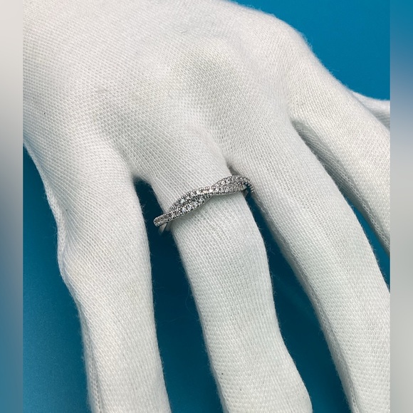 💍 Silver fFlled Dainty Minimalist StyleTwisted Pave Diamond Band - Picture 9 of 17